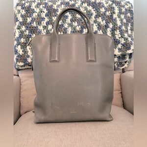 Sarah White SW0914 Backpack - Dove Grey